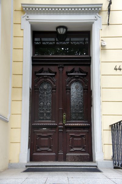 Nr.  44